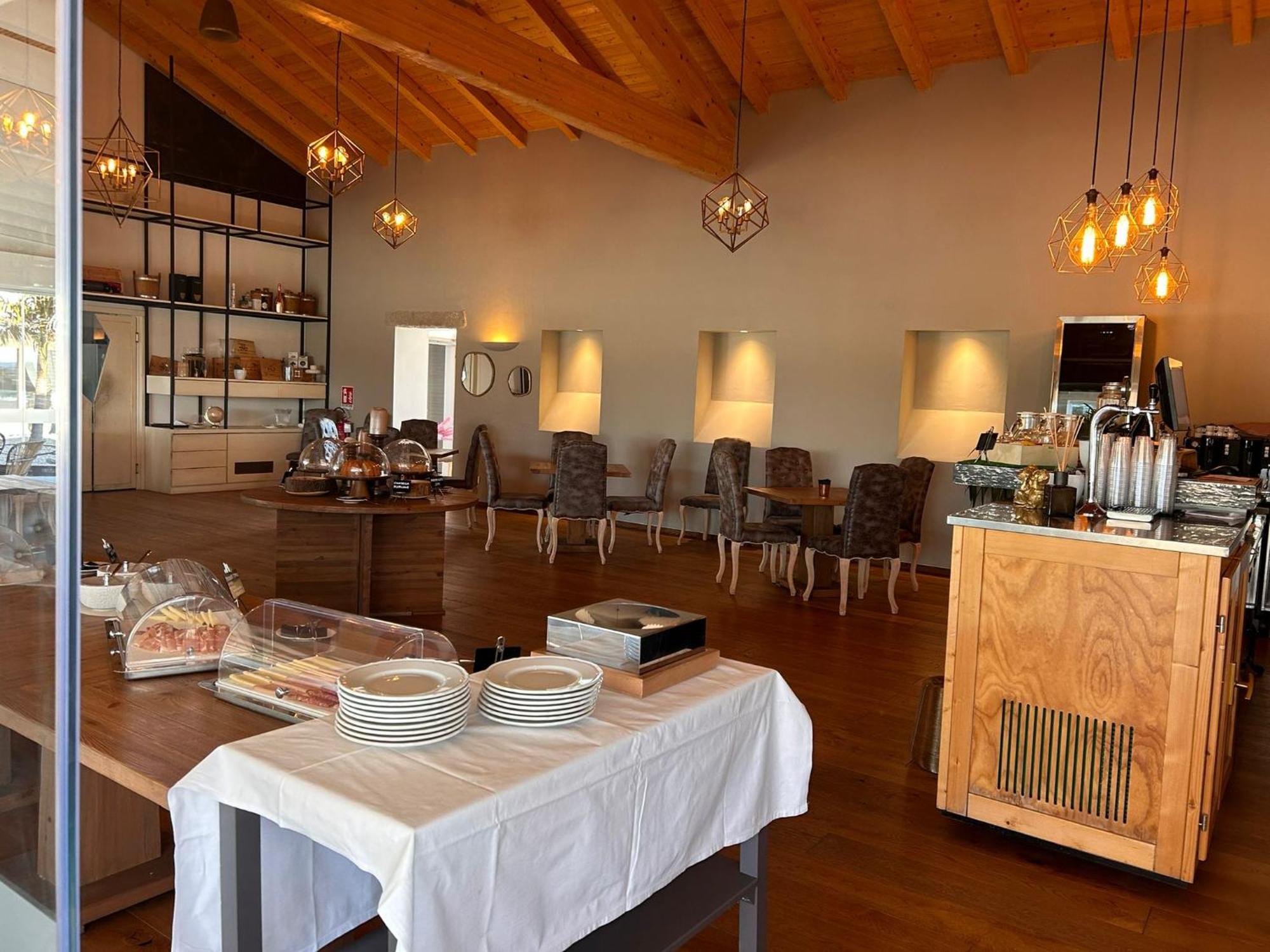 Su Entu Sardinian Country Club Hotel Олбия Екстериор снимка